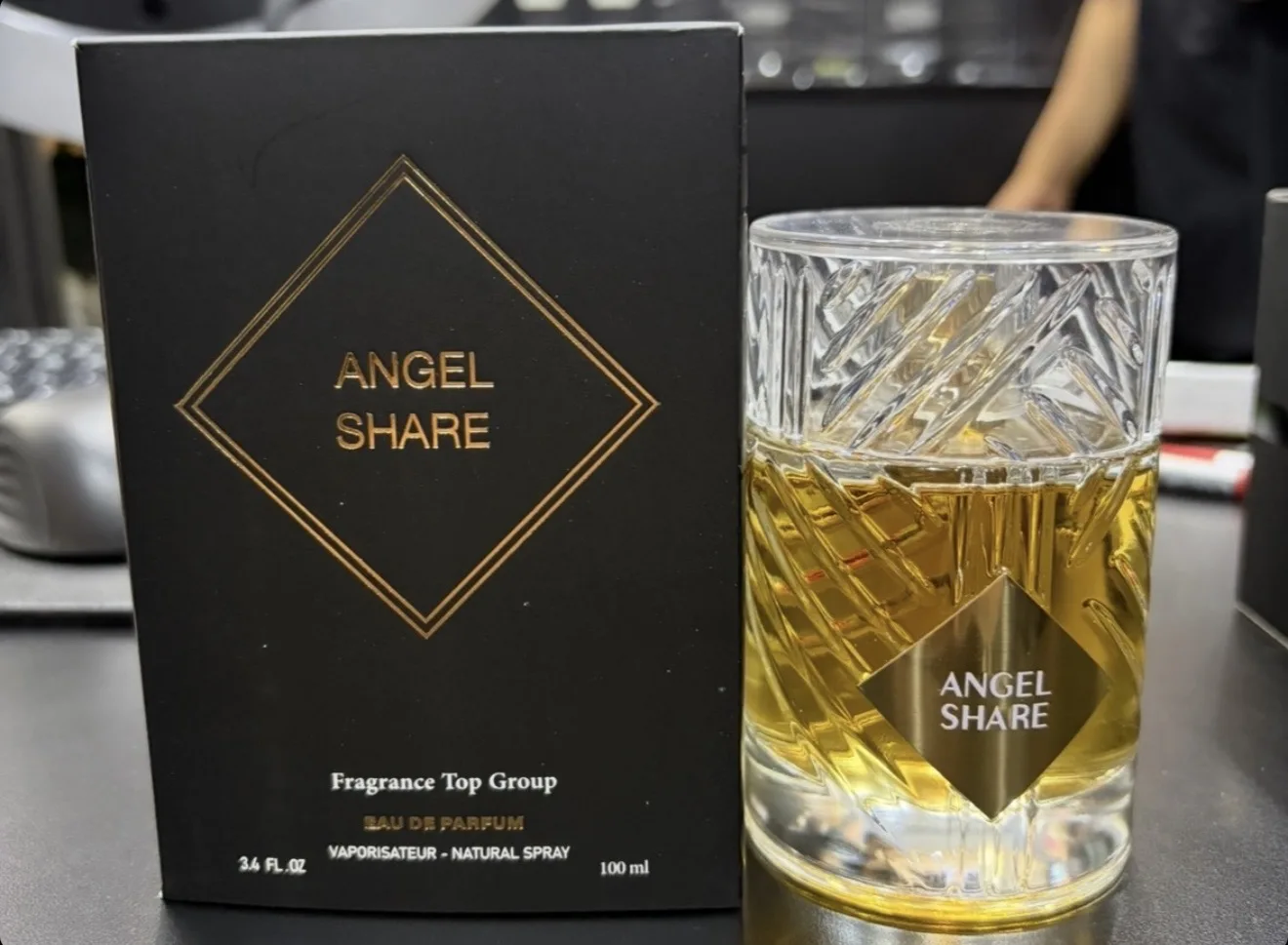 عطر ادکلن بای کیلیان انجلز شیر تاپ گروپ | By Kilian Angels’ Share 100ml